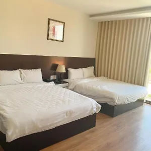 2* Hotel Apple